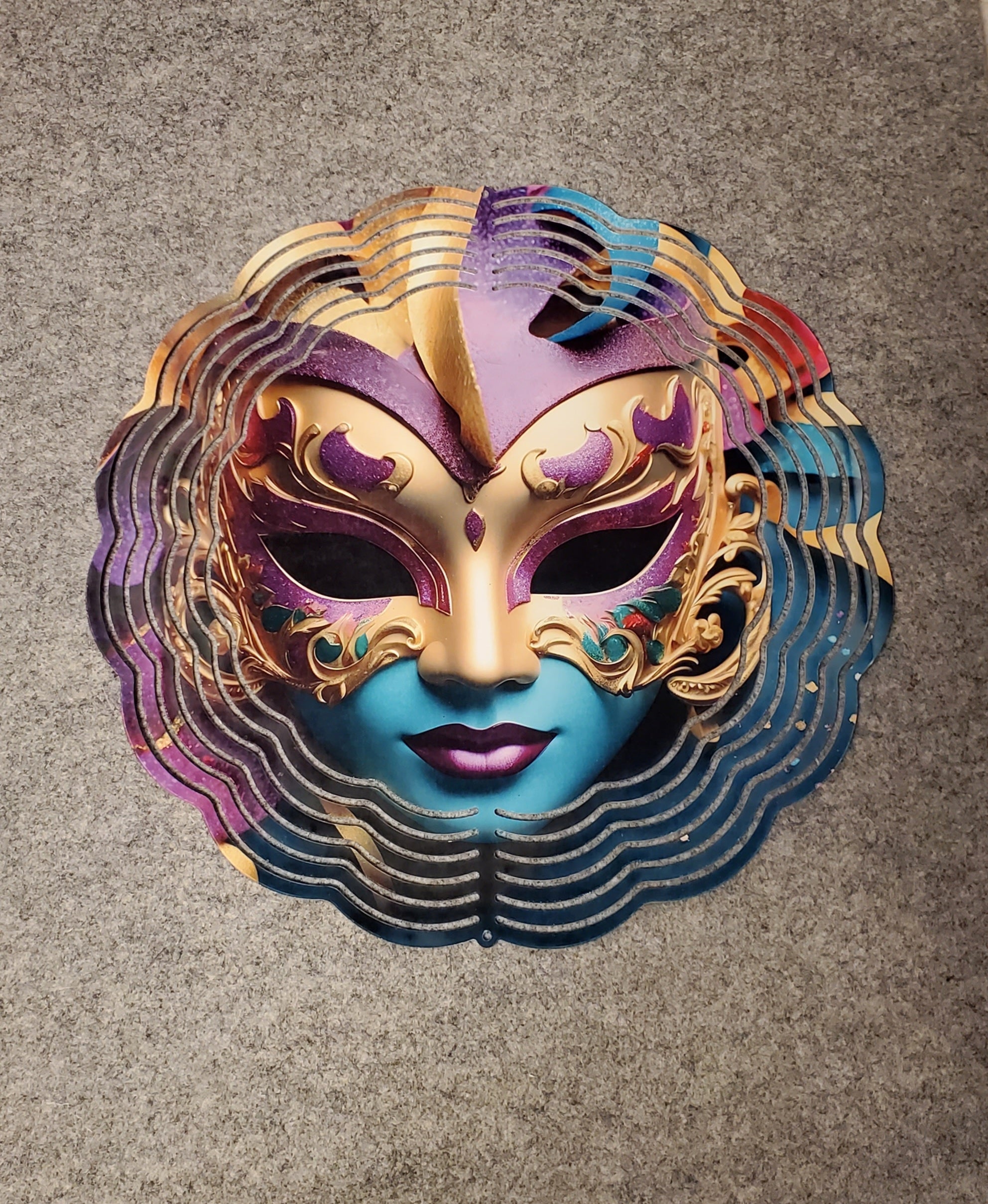 10" Mardi Gras Mask Wind Spinner