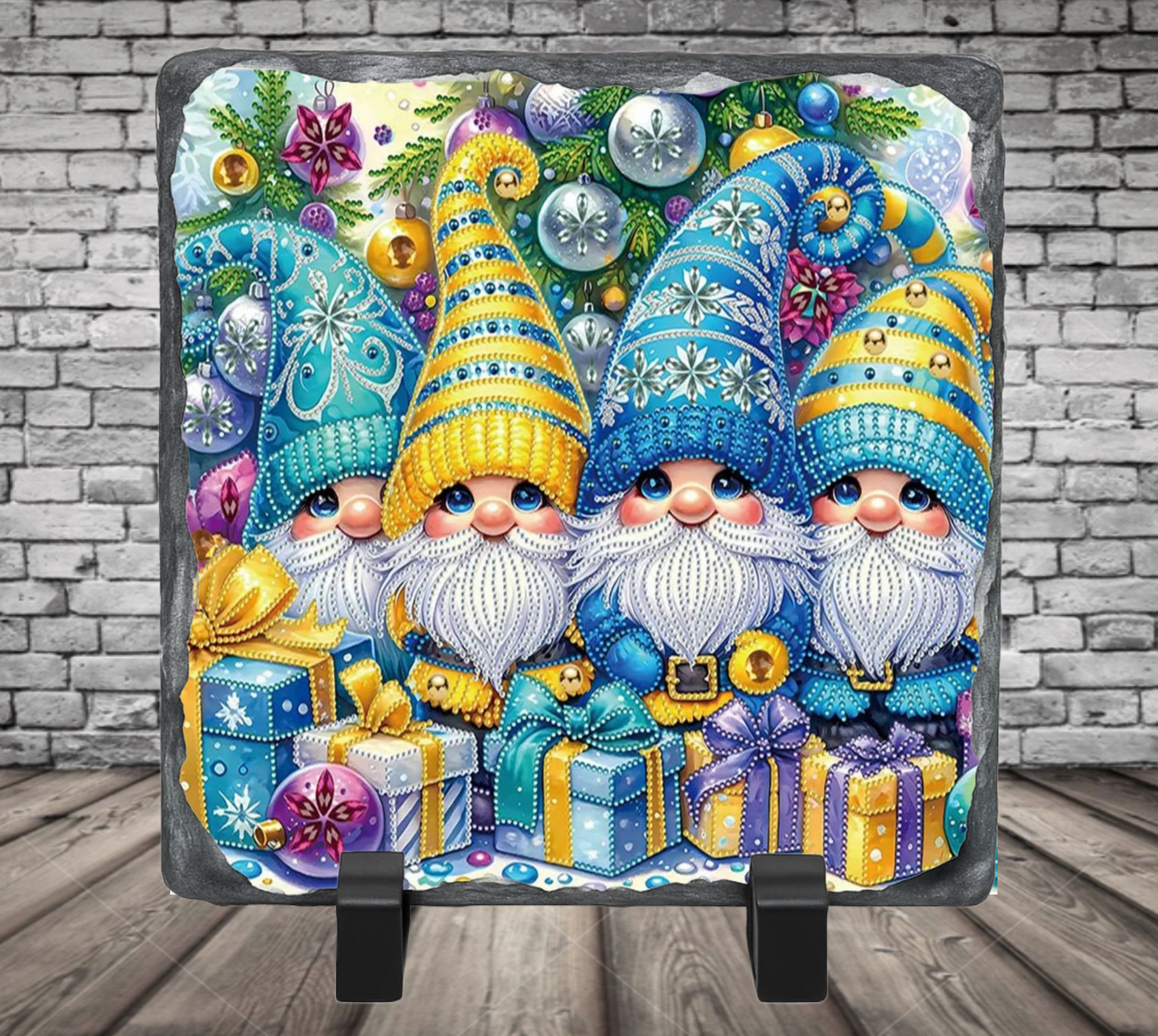 4 gnomes with presents photo slate